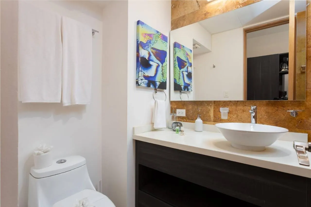 Cozy Studio In Playa Del Carmen Downtown - Few Steps From The Beach 0*,  Messico